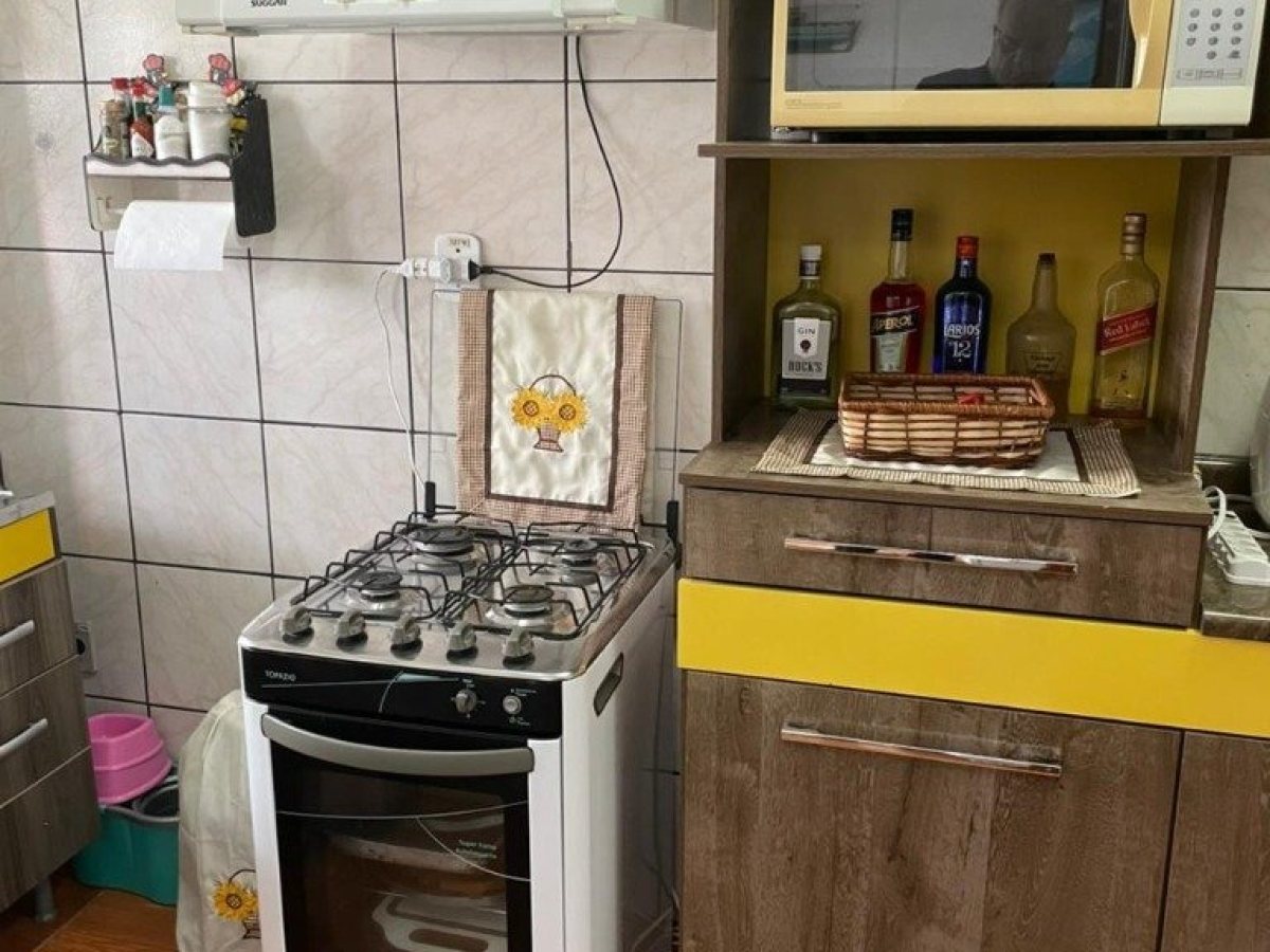 Apartamento com 75m², 2 dormitórios, Nao suíte, 1 vaga, no bairro Torres em Marau