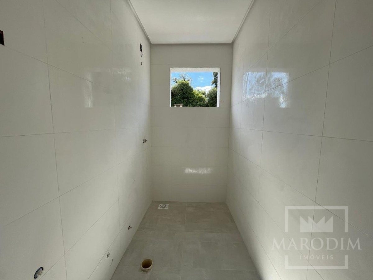 Apartamento com 69m², 2 dormitórios, Sim suíte, 1 vaga, no bairro Borges de Medeiros em Marau