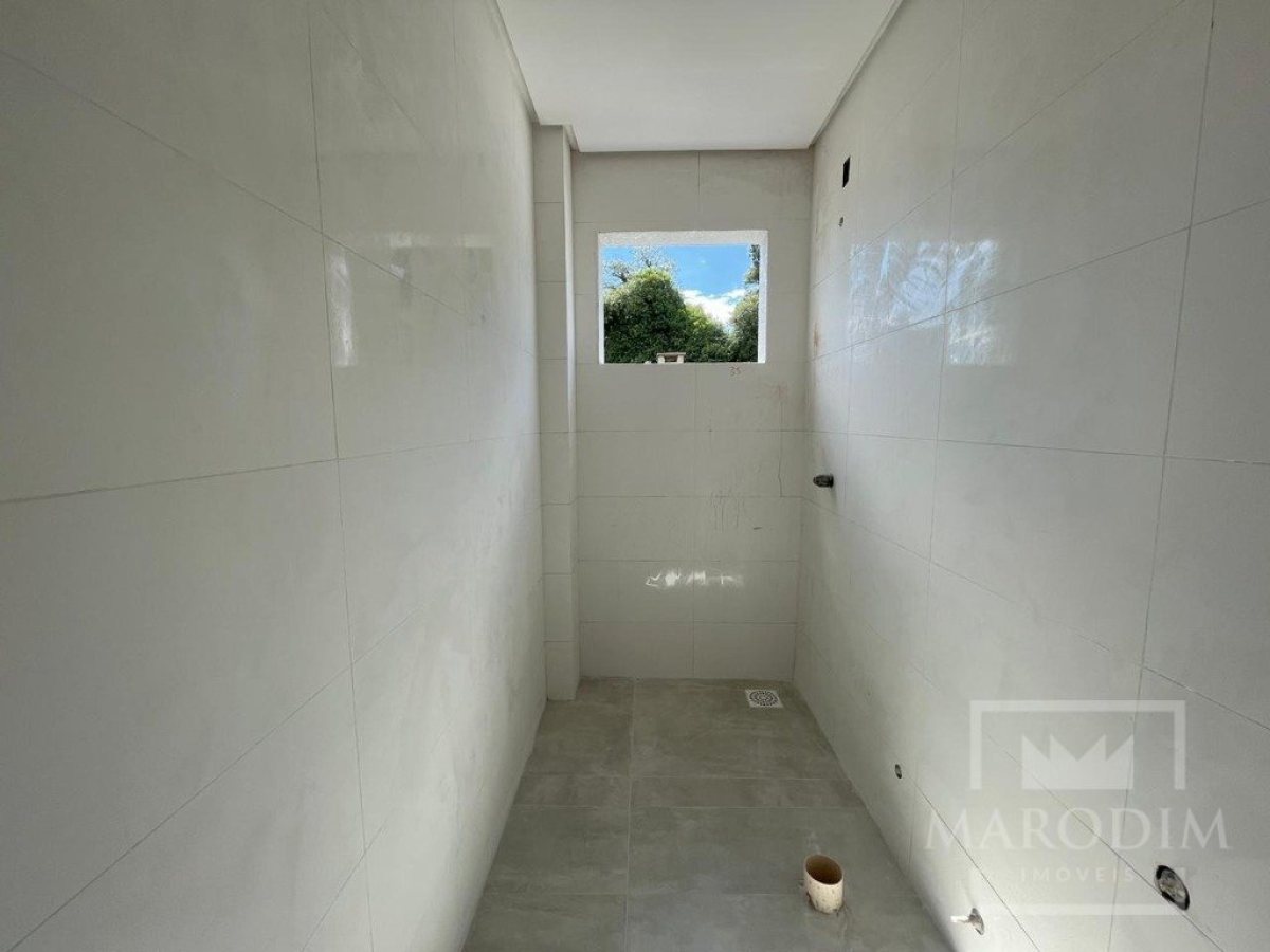 Apartamento com 69m², 2 dormitórios, Sim suíte, 1 vaga, no bairro Borges de Medeiros em Marau