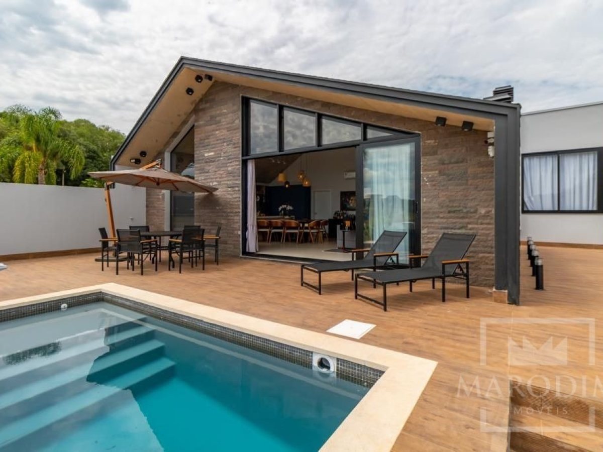 Sítio com 150m², 2 dormitórios, Sim suíte, 2 vagas, no bairro Barragem Capingui em Marau