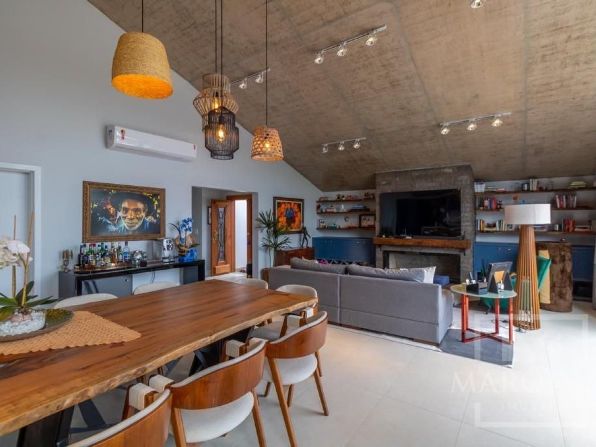 Sítio com 150m², 2 dormitórios, Sim suíte, 2 vagas, no bairro Barragem Capingui em Marau