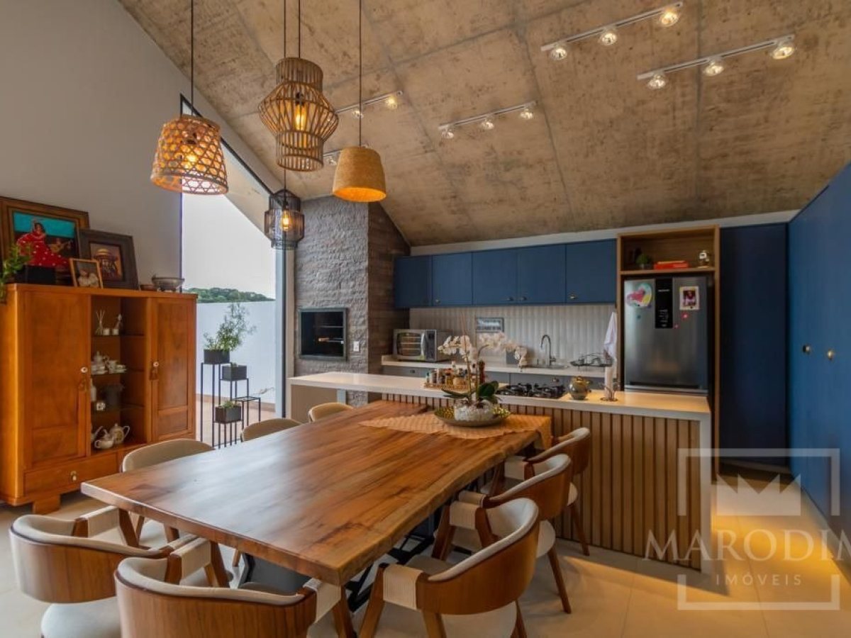 Sítio com 150m², 2 dormitórios, Sim suíte, 2 vagas, no bairro Barragem Capingui em Marau