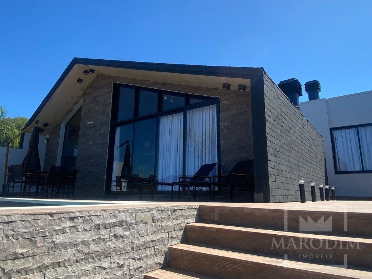 Sítio com 150m², 2 dormitórios, Sim suíte, 2 vagas, no bairro Barragem Capingui em Marau