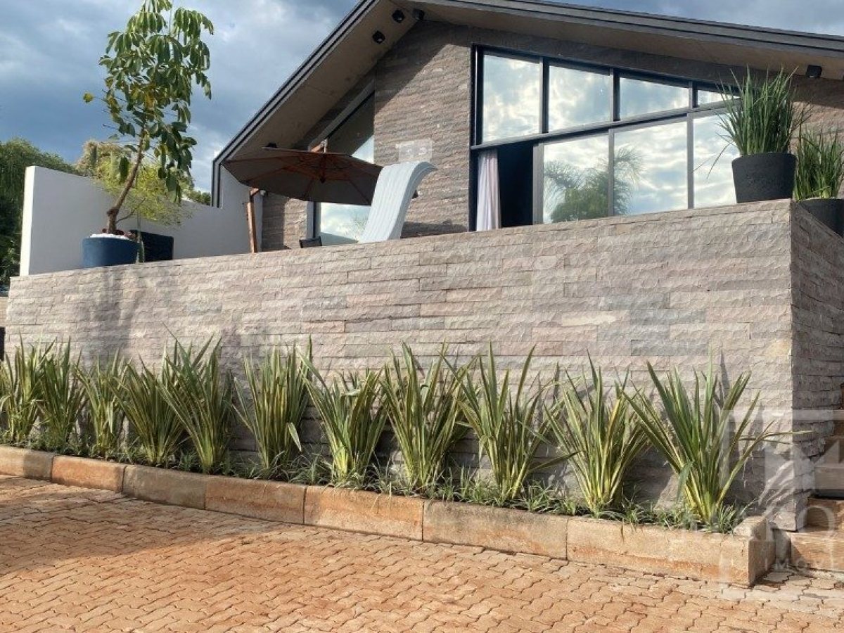 Sítio com 150m², 2 dormitórios, Sim suíte, 2 vagas, no bairro Barragem Capingui em Marau