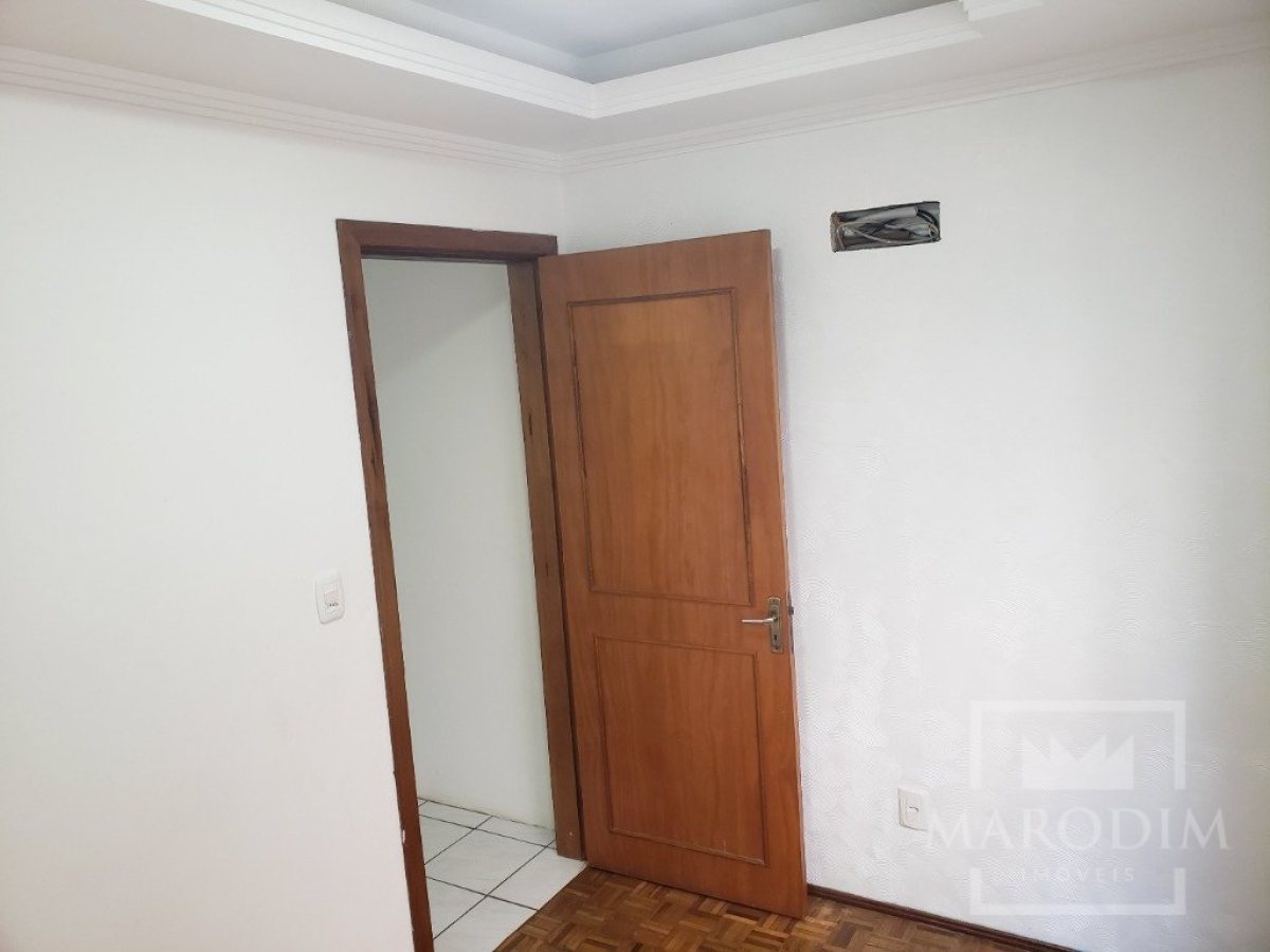 Apartamento com 56m², 2 dormitórios, Nao suíte, 1 vaga, no bairro Centro em Marau