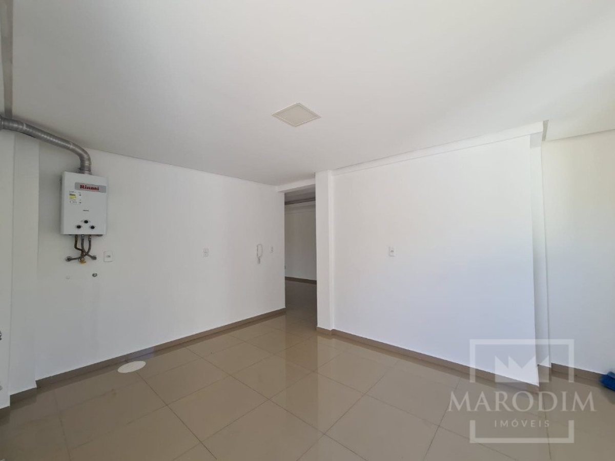 Apartamento com 139m², 2 dormitórios, Nao suíte, 1 vaga, no bairro Centro em Marau