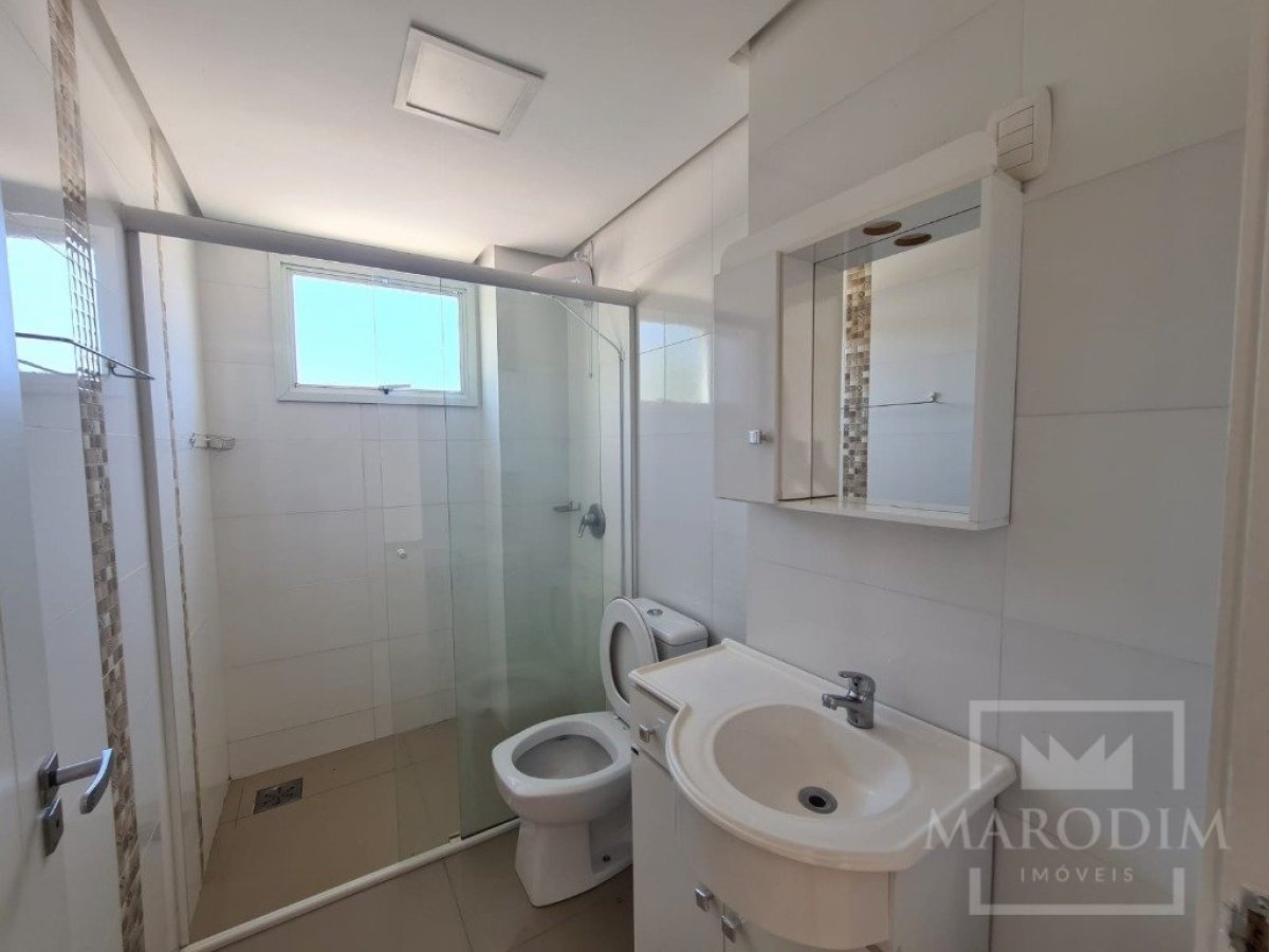 Apartamento com 139m², 2 dormitórios, Nao suíte, 1 vaga, no bairro Centro em Marau