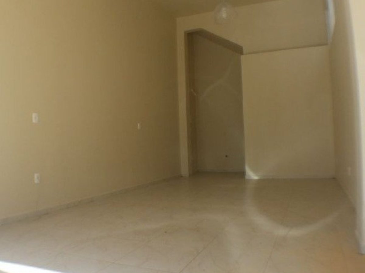 Salas/Conjuntos com 40m², Nao suíte, no bairro Alberto Borella em Marau