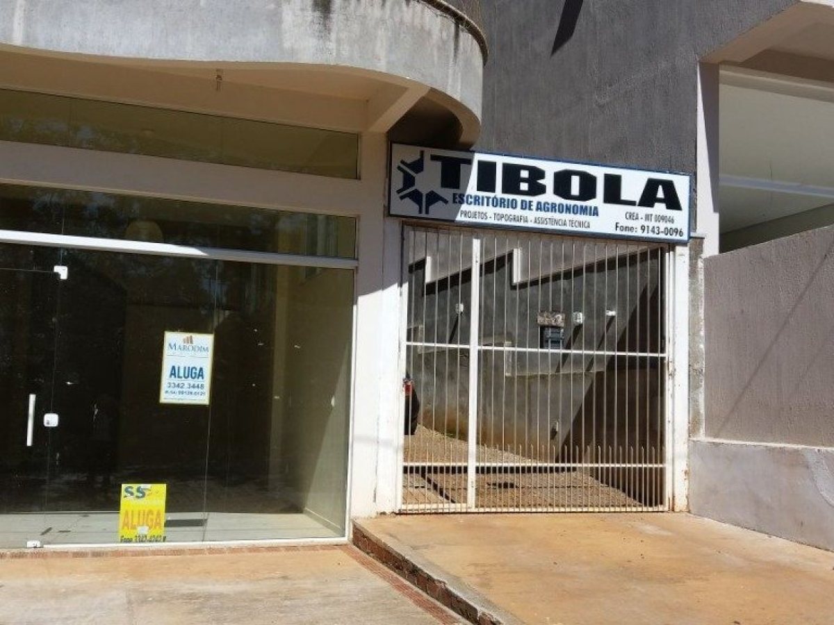 Salas/Conjuntos com 40m², Nao suíte, no bairro Alberto Borella em Marau