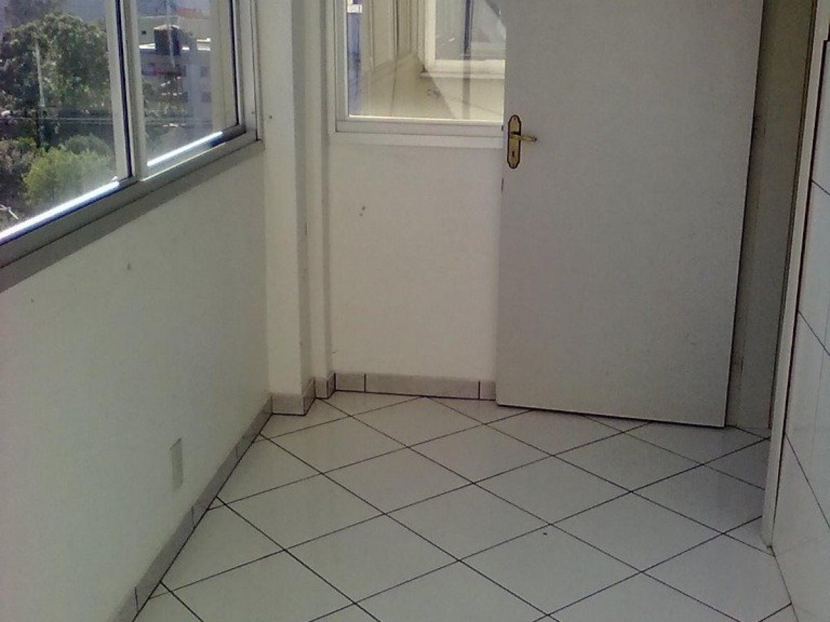 Apartamento com 90m², 3 dormitórios, Nao suíte, no bairro Centro em Marau