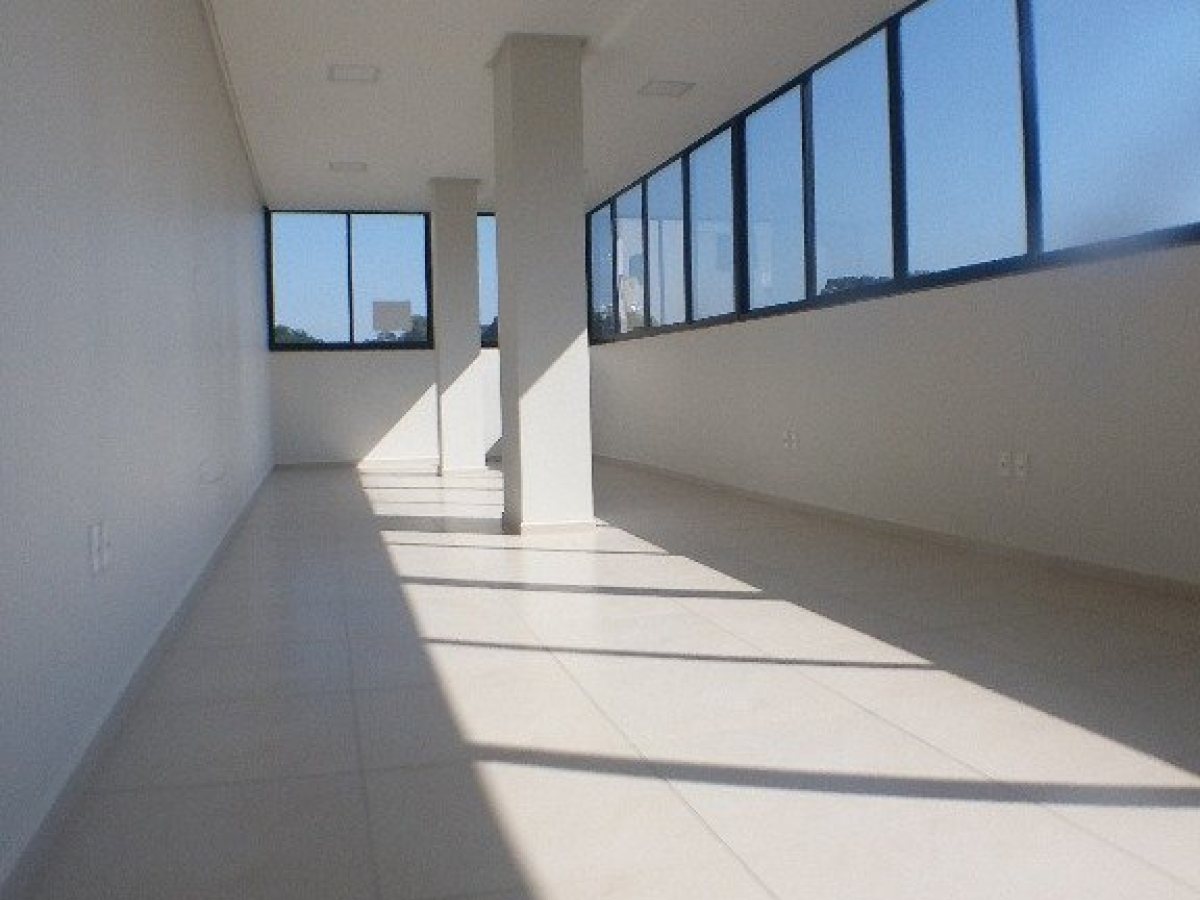 Salas/Conjuntos com 40m², Nao suíte, no bairro Bosque em Marau