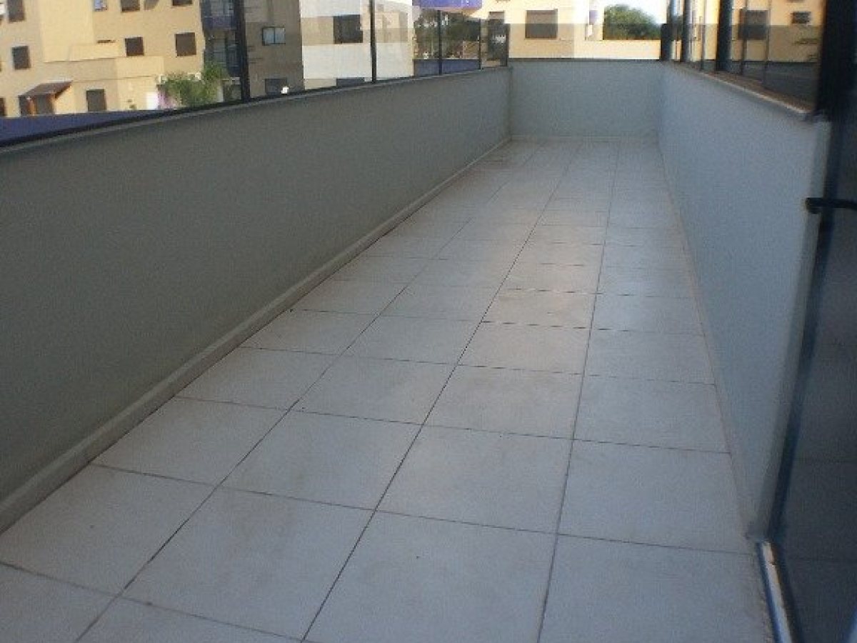 Salas/Conjuntos com 70m², Nao suíte, no bairro Bosque em Marau