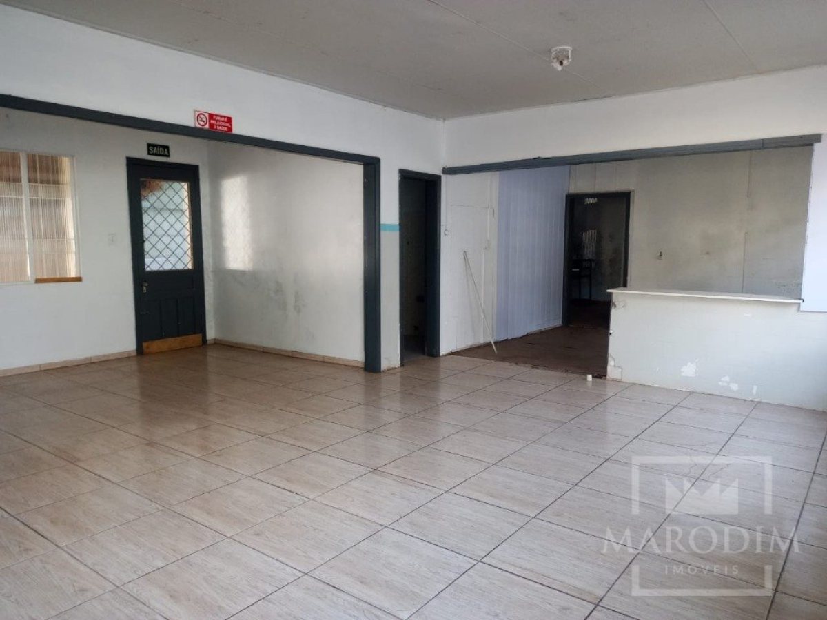 Salas/Conjuntos com 100m², Nao suíte, no bairro Centro em Marau