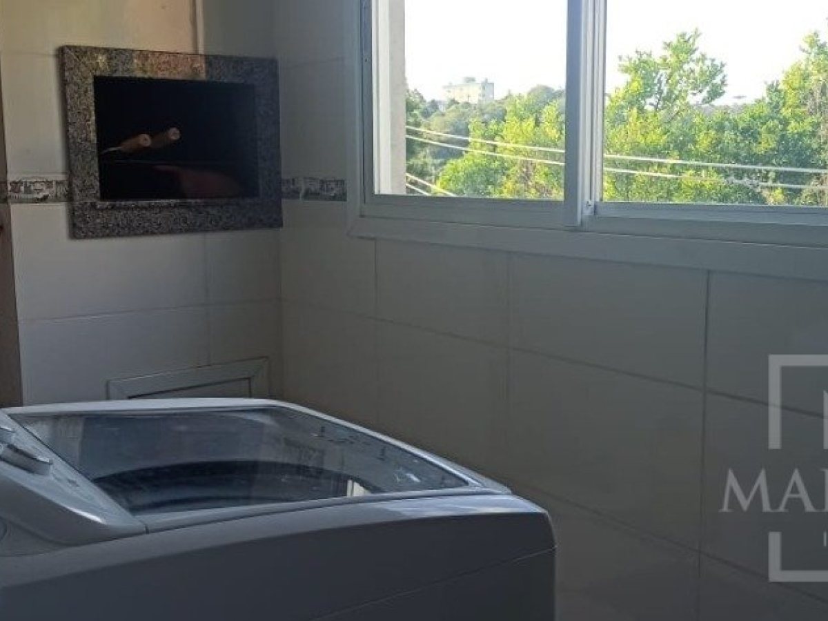 Casa com 296m², 4 dormitórios, Sim suíte, 2 vagas, no bairro Borges de Medeiros em Marau