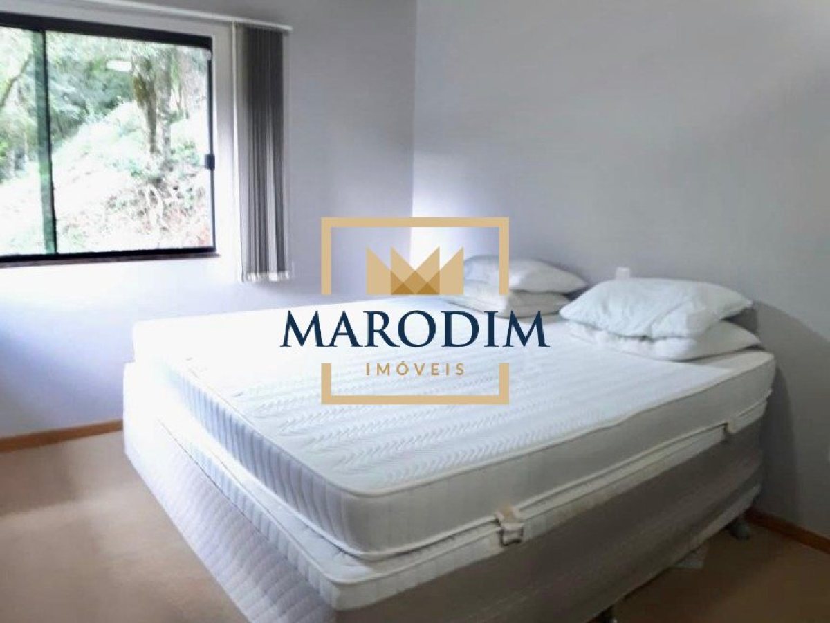 Chácara com 150m², 2 dormitórios, Nao suíte, 2 vagas, no bairro Interior em Marau