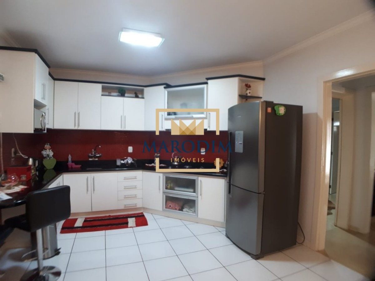 Casa com 329m², 3 dormitórios, Nao suíte, 2 vagas, no bairro Santa Helena em Marau