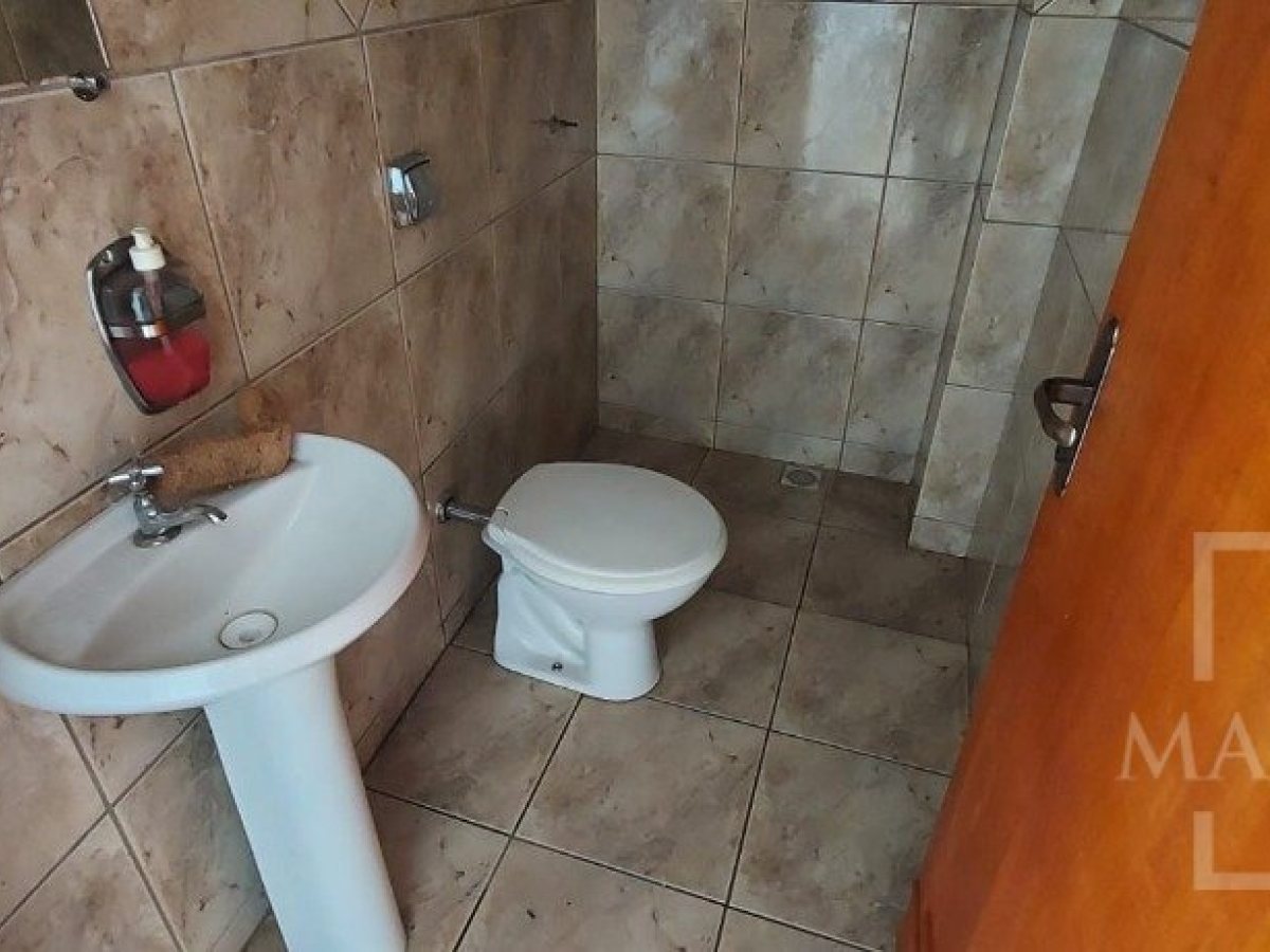 Salas/Conjuntos com 130m², Nao suíte, no bairro Centro em Marau