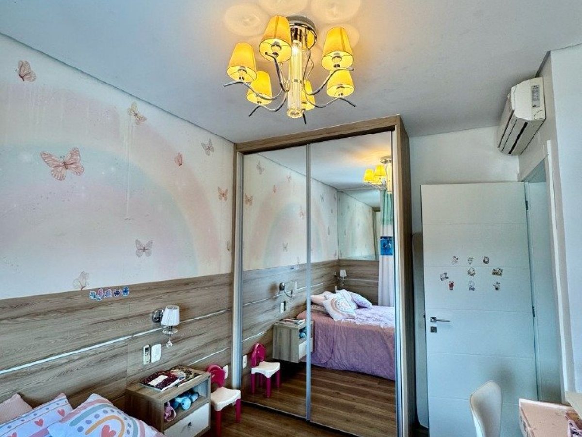 Apartamento com 114m², 3 dormitórios, Sim suíte, 2 vagas, no bairro Centro em Marau