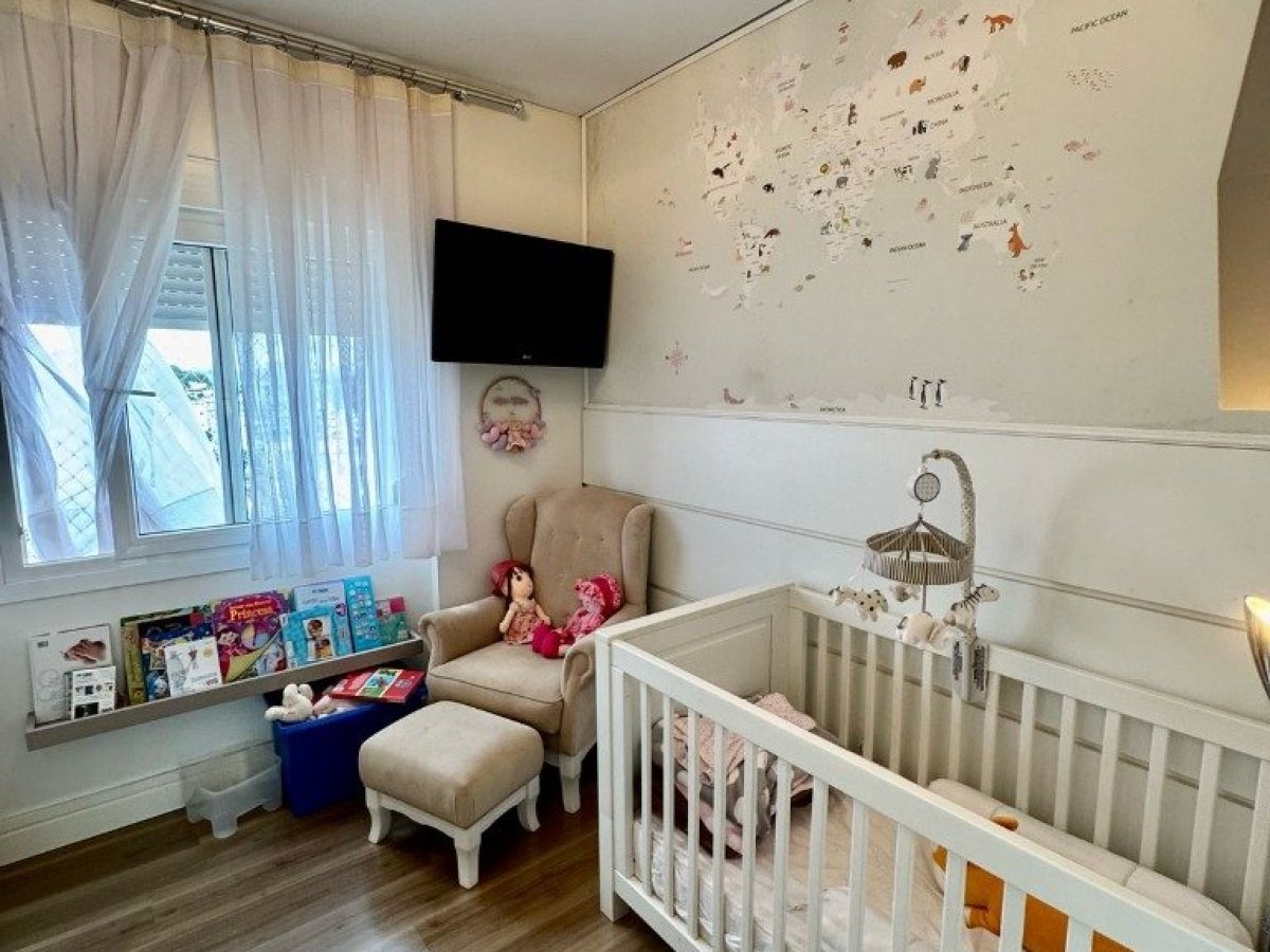 Apartamento com 114m², 3 dormitórios, Sim suíte, 2 vagas, no bairro Centro em Marau