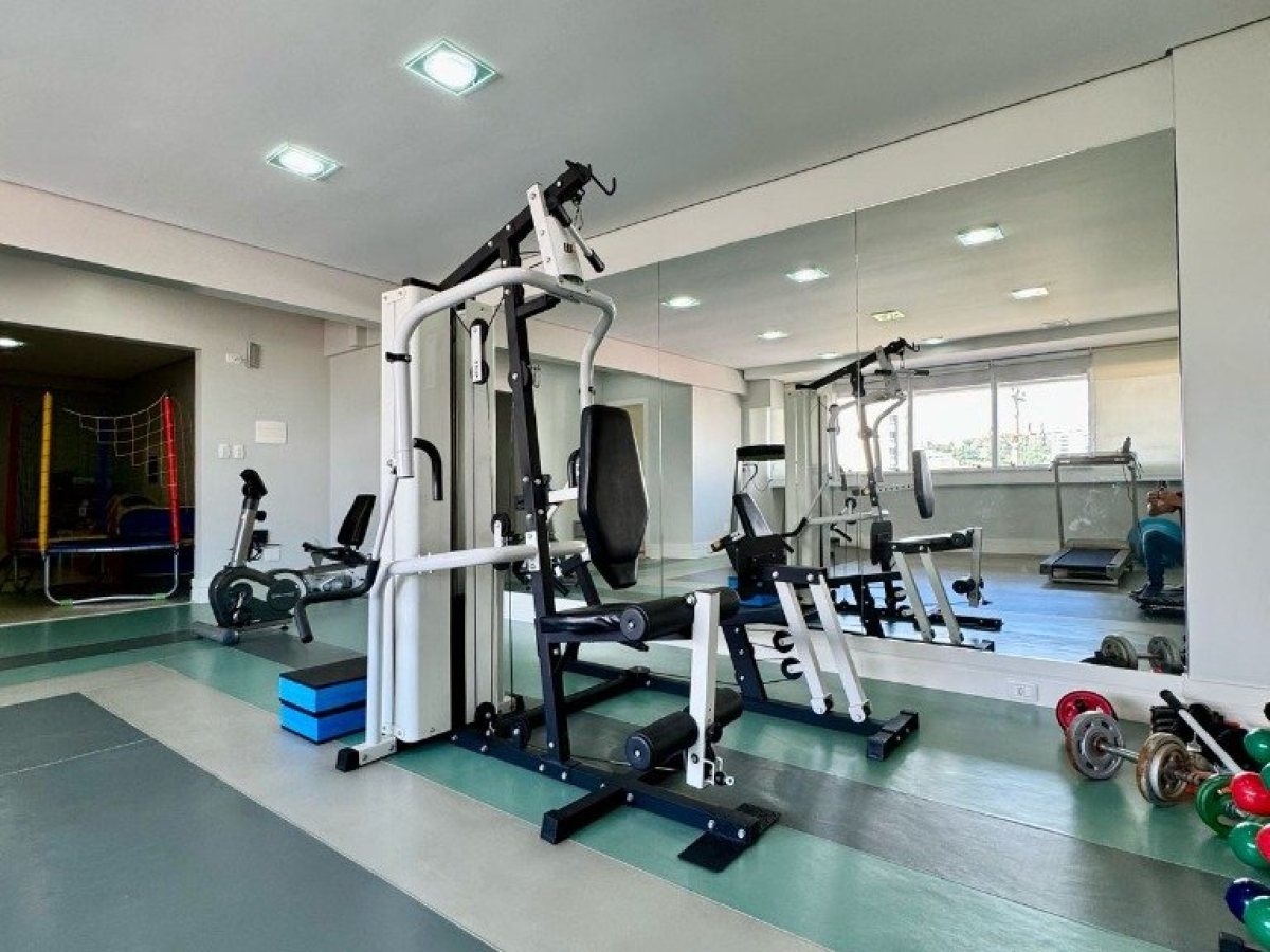 Apartamento com 114m², 3 dormitórios, Sim suíte, 2 vagas, no bairro Centro em Marau