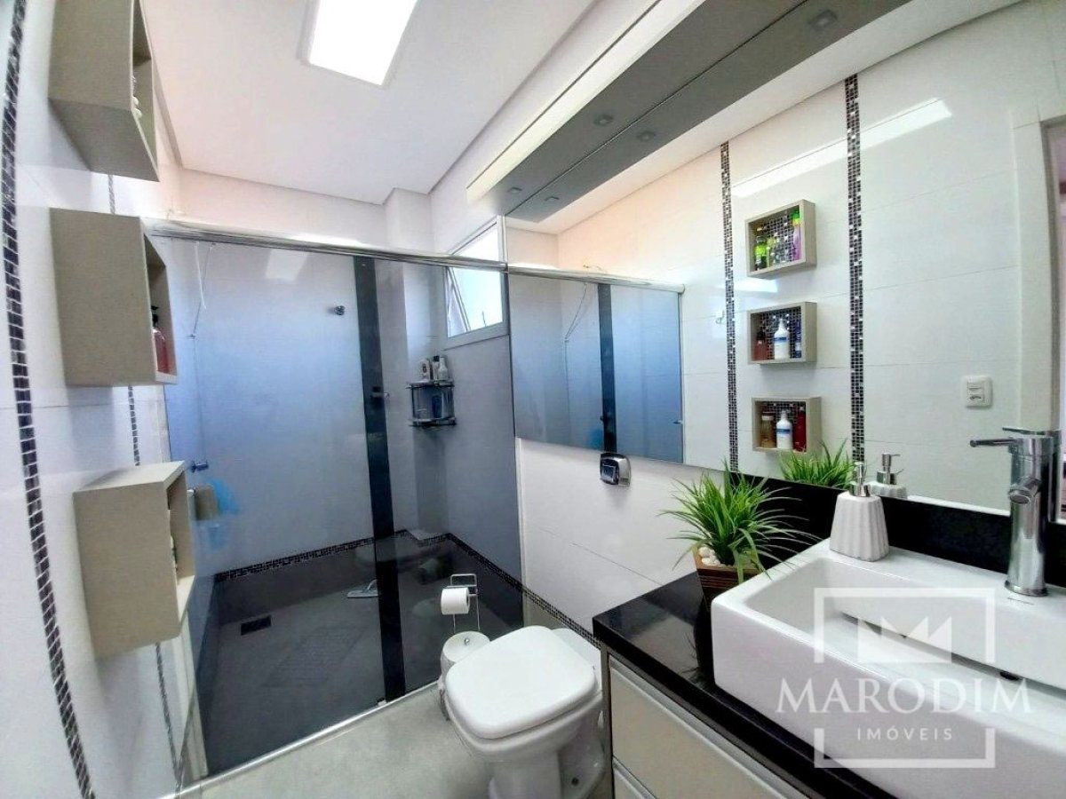 Apartamento com 637m², 3 dormitórios, Sim suíte, 3 vagas, no bairro Jardim do Sol em Marau