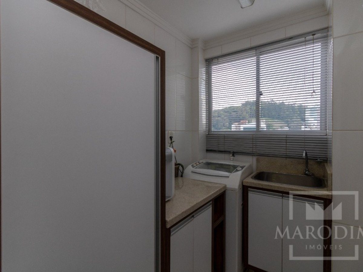 Apartamento com 98m², 3 dormitórios, Sim suíte, 1 vaga, no bairro Centro em Marau