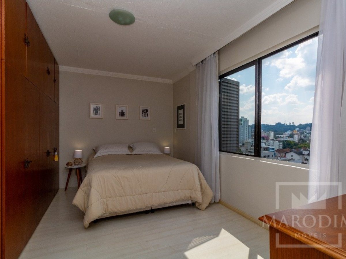 Apartamento com 98m², 3 dormitórios, Sim suíte, 1 vaga, no bairro Centro em Marau