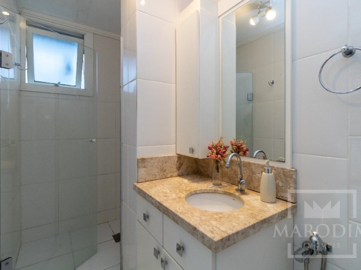 Apartamento com 98m², 3 dormitórios, Sim suíte, 1 vaga, no bairro Centro em Marau