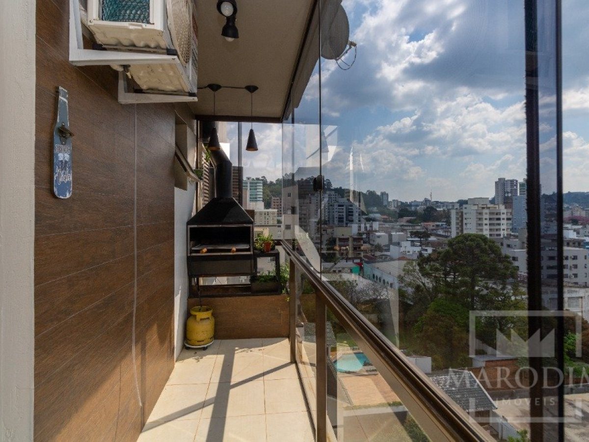 Apartamento com 98m², 3 dormitórios, Sim suíte, 1 vaga, no bairro Centro em Marau