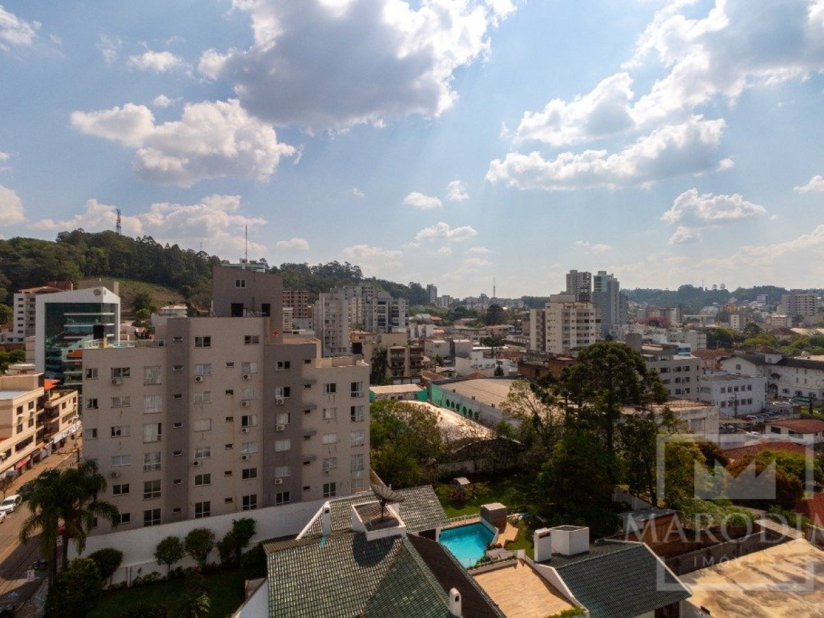 Apartamento com 98m², 3 dormitórios, Sim suíte, 1 vaga, no bairro Centro em Marau