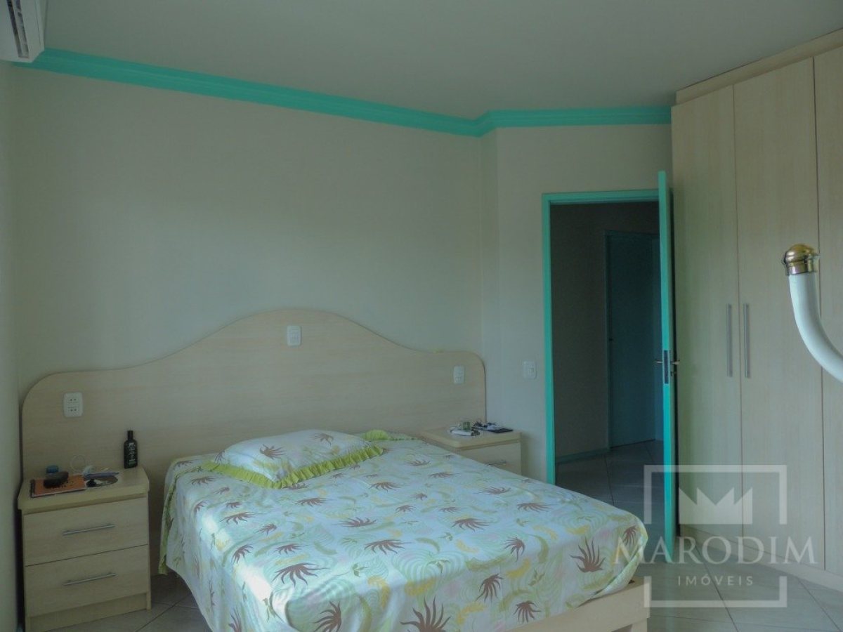 Casa com 274m², 3 dormitórios, Sim suíte, 2 vagas, no bairro Jardim do Sol em Marau