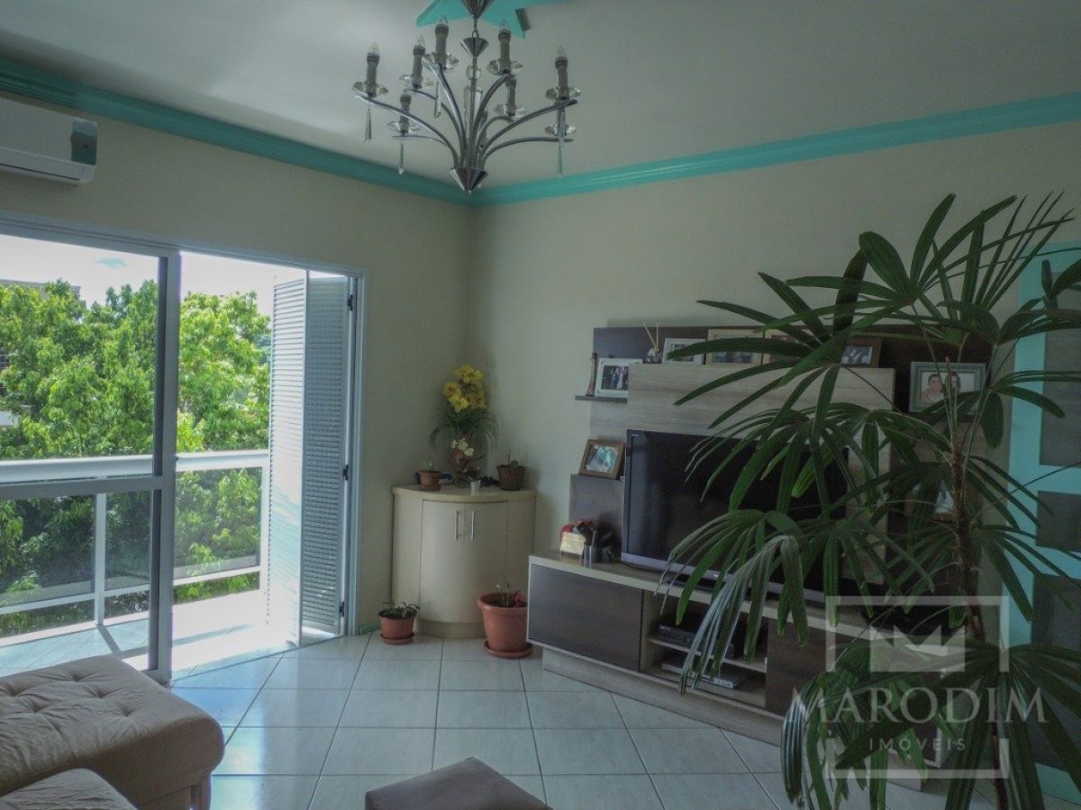 Casa com 274m², 3 dormitórios, Sim suíte, 2 vagas, no bairro Jardim do Sol em Marau