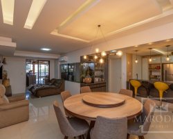 Apartamento com 334m², 3 dormitórios, Sim suíte, 2 vagas, no bairro Centro em Marau