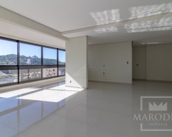 Apartamento com 157m², 3 dormitórios, Sim suíte, 1 vaga, no bairro Centro em Marau