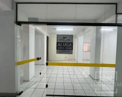 Salas/Conjuntos com 34m², Nao suíte, no bairro Centro em Marau