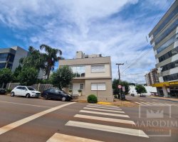 Salas/Conjuntos com 136m², Nao suíte, no bairro Centro em Marau