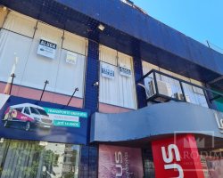 Salas/Conjuntos com 186m², Nao suíte, no bairro Centro em Marau