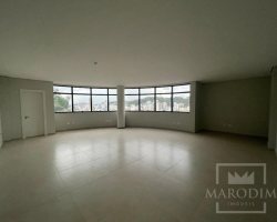 Salas/Conjuntos com 92m², Nao suíte, no bairro VIla Borges em Marau