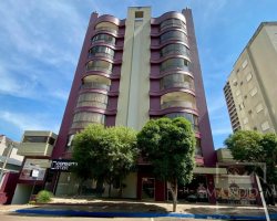 Apartamento com 108m², 3 dormitórios, Nao suíte, 1 vaga, no bairro Centro em Marau