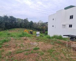 Terreno com 300m², Nao suíte, no bairro Loteamento Falquembach em Marau