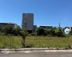 Terreno com 305m², Nao suíte, no bairro Borges de Medeiros em Marau