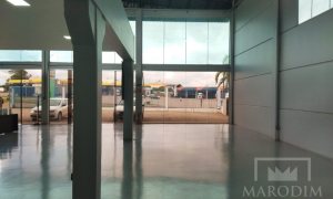 Salas/Conjuntos com 251m², Nao suíte, no bairro Rodovia ERS 324 em Marau