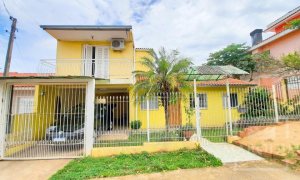 Casa com 146m², 3 dormitórios, Nao suíte, 1 vaga, no bairro Frei Adelar em Marau