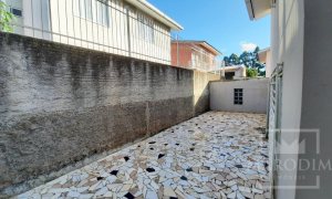 Casa com 137m², 2 dormitórios, Nao suíte, 2 vagas, no bairro Loteamento Vicente Riva em Marau