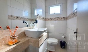 Apartamento com 112m², 3 dormitórios, Sim suíte, 2 vagas, no bairro Angela Borella em Marau