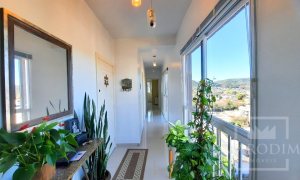 Apartamento com 112m², 3 dormitórios, Sim suíte, 2 vagas, no bairro Angela Borella em Marau