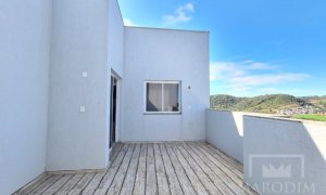 Cobertura com 185m², 2 dormitórios, Nao suíte, 2 vagas, no bairro Alberto Borella em Marau