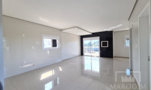 Cobertura com 185m², 2 dormitórios, Nao suíte, 2 vagas, no bairro Alberto Borella em Marau