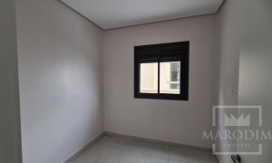 Apartamento com 89m², 3 dormitórios, Nao suíte, 1 vaga, no bairro Alberto Borella em Marau