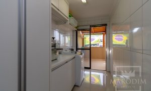 Apartamento com 234m², 3 dormitórios, Sim suíte, 2 vagas, no bairro Centro em Marau